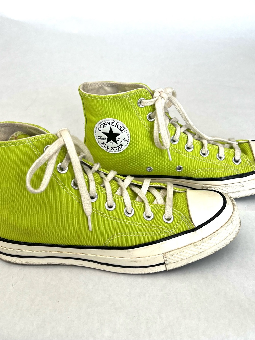 Chuck Taylor Converse High Top Sneakers - Neon Lime Canvas Unisex Men 7 Women 9 - Picture 2 of 11
